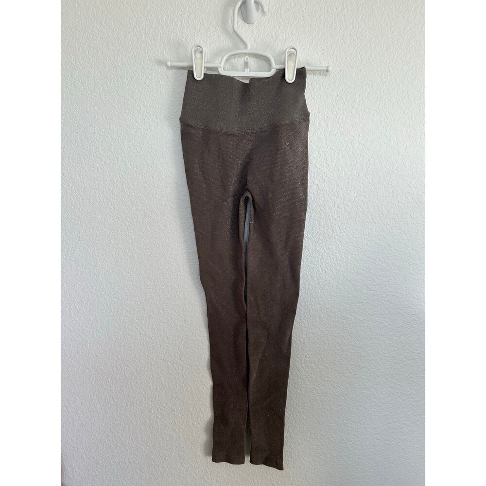 NUX Taupe Metallic V Back Athletic Leggings - XS